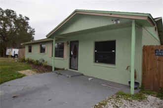 5300 Lescot Ln in Orlando, FL - Building Photo - Building Photo