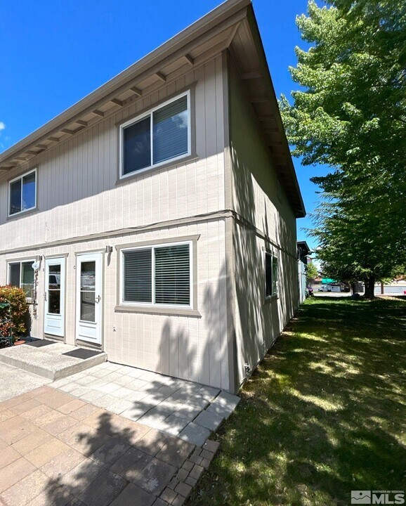 3673 Grant Dr in Reno, NV - Building Photo
