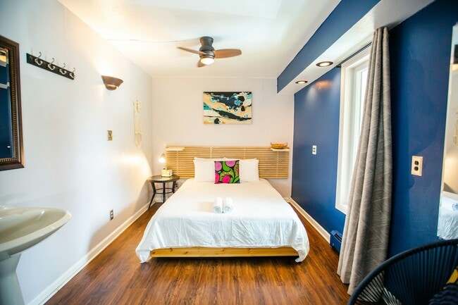 property at 706 E Stuart St