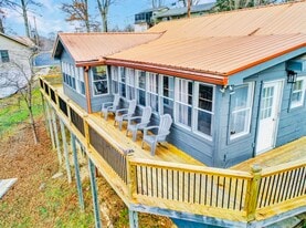 73 Willow Tree Cir in Austin, KY - Building Photo