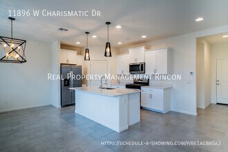 11896 W Charismatic Dr in Marana, AZ - Foto de edificio - Building Photo