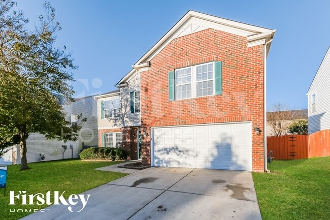 5508 Hammermill Dr in Harrisburg, NC - Building Photo - Building Photo