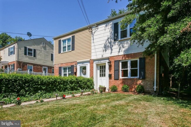 property at 5810 Fifer Dr