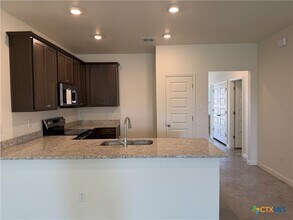 2011 Bear Grass Rdg Rd in Temple, TX - Foto de edificio - Building Photo