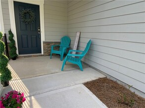 234 Wells Cir in Holly Springs, GA - Building Photo - Building Photo