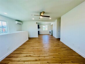 1332 W 20th St in Los Angeles, CA - Building Photo - Building Photo