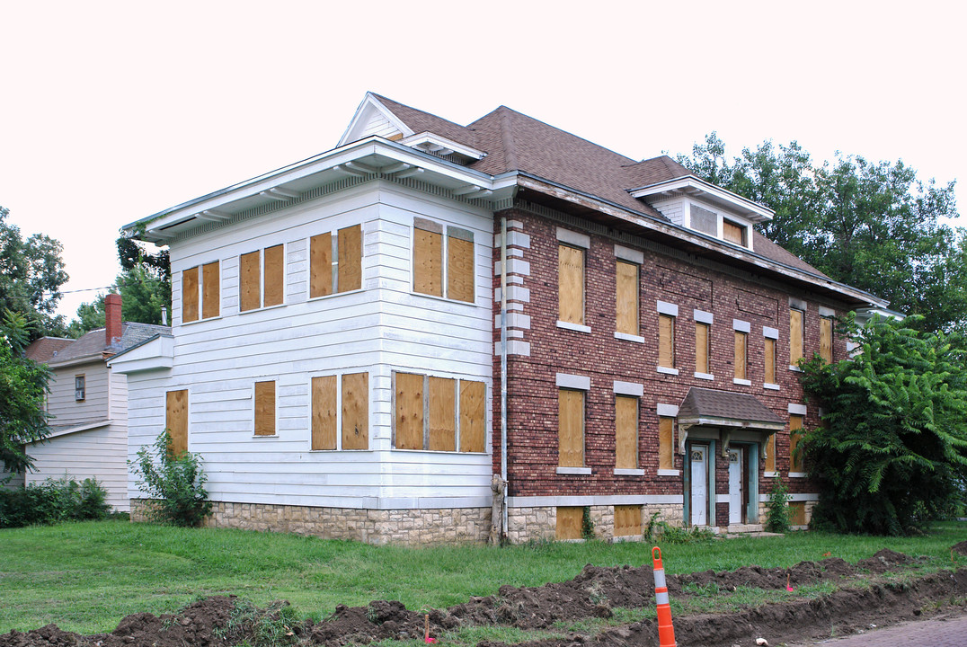 602 SW 7th St in Topeka, KS - Foto de edificio