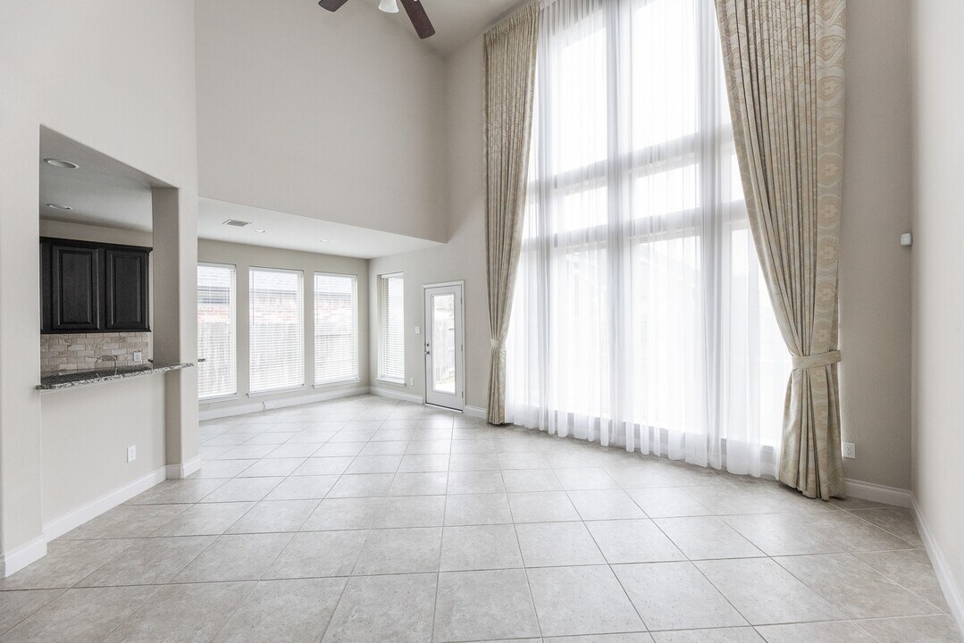 2131 Blossomcrown Dr in Katy, TX - Building Photo
