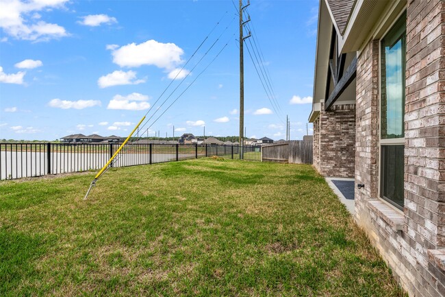 property at 6007 Marsh Lk Ct