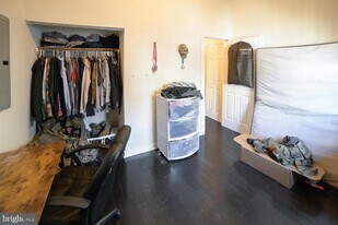 1854 N 16th St in Philadelphia, PA - Building Photo