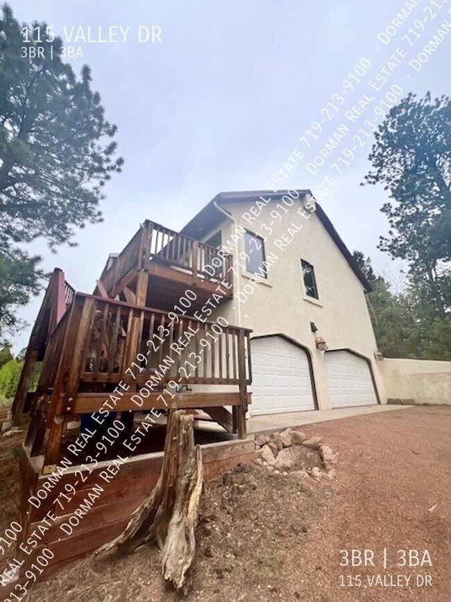 property at 115 Valley Dr