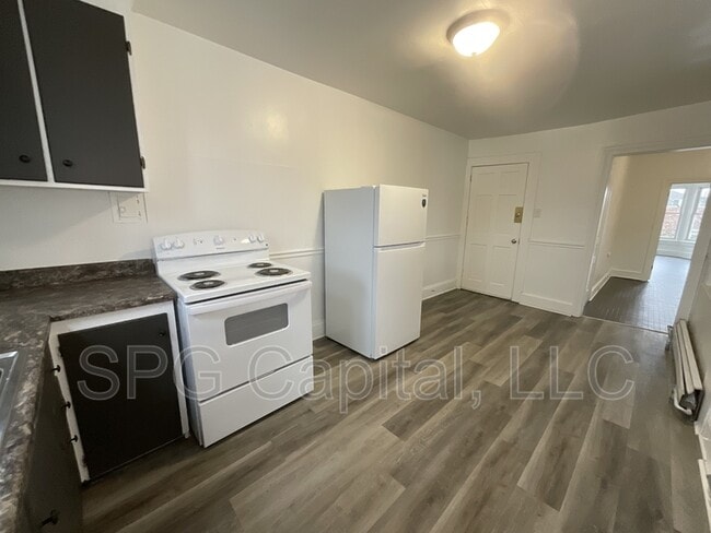 932 W Princess St in York, PA - Building Photo - Building Photo