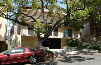 Residential Condominiums in Burbank, CA - Building Photo - Building Photo