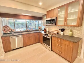 307 Brightwaters Dr in Cocoa Beach, FL - Building Photo - Building Photo