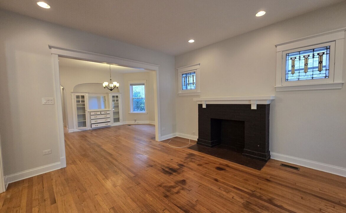 4341 N Francisco Ave-Unit -1 in Chicago, IL - Building Photo