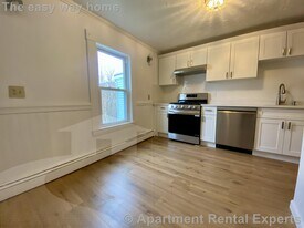 66 Elm St in Cambridge, MA - Building Photo