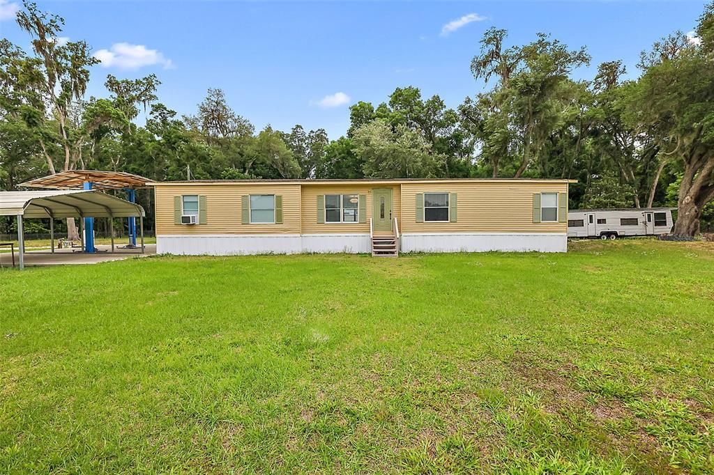 3999 County Rd 513 in Wildwood, FL - Building Photo