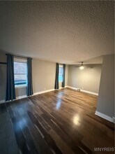 106 E Morris Ave in Buffalo, NY - Building Photo - Building Photo