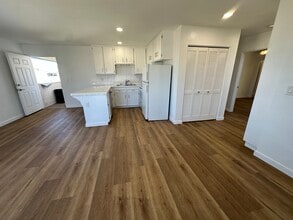 1302 13th St, Unit 16 in Imperial Beach, CA - Building Photo - Building Photo