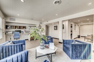 Avia Lofts at Founders Road in Indianapolis, IN - Building Photo