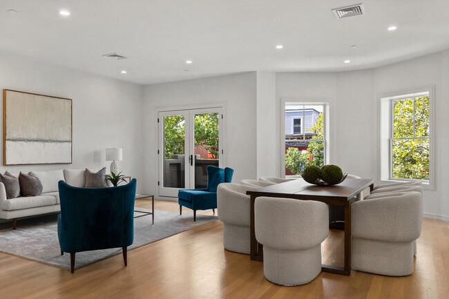 6 Claflin Rd in Brookline, MA - Building Photo - Building Photo