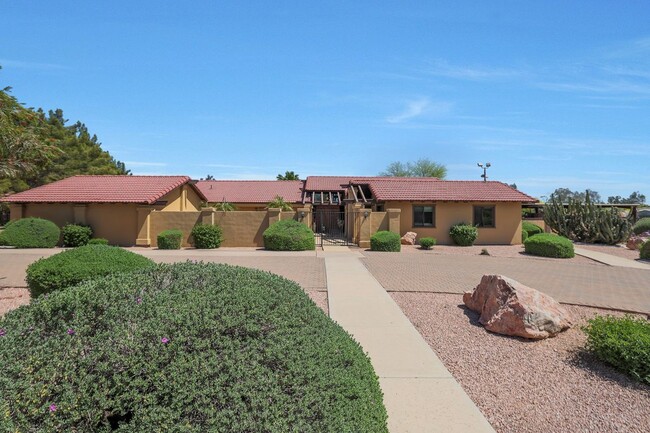 property at 10825 N 85th Pl