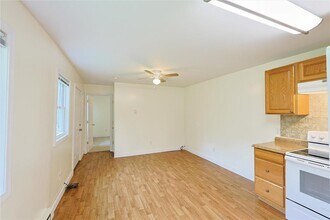 151 Ressique St-Unit -C in Kent, NY - Building Photo - Building Photo