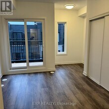 3069 Pharmacy Ave in Toronto, ON - Building Photo - Building Photo