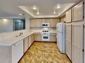 8188 Sedona Sunrise Dr in Las Vegas, NV - Building Photo - Building Photo