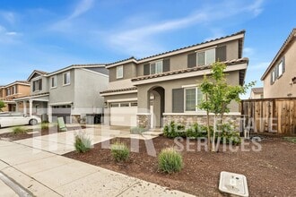 5032 Cloudburst Wy in Roseville, CA - Building Photo - Building Photo