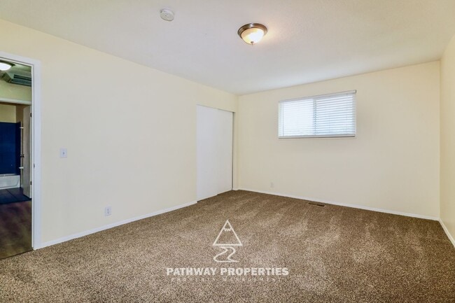 3183-3183 S Harlingen Cir in West Valley City, UT - Building Photo - Building Photo