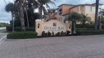 121 Ocean Bay Dr in Jensen Beach, FL - Building Photo