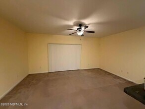 13360 Ocean Mist Dr in Jacksonville, FL - Foto de edificio - Building Photo