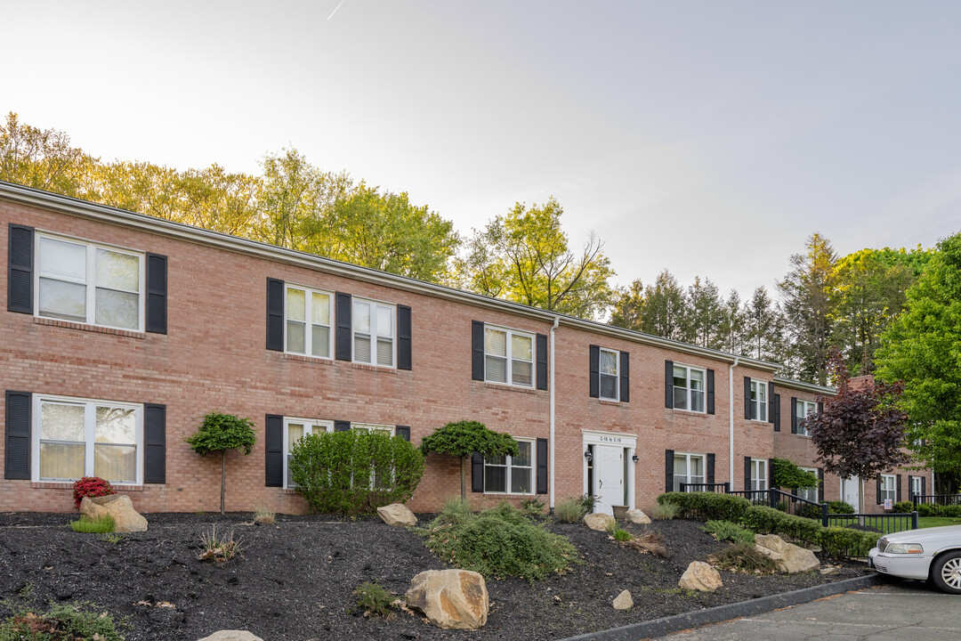 Patterson Arms Condo in Beaver Falls, PA - Building Photo