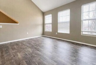 15650 Stone Crossing Dr in Southfield, MI - Building Photo - Building Photo