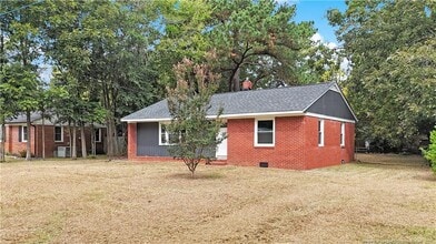 4914 Walnut Dr in Fayetteville, NC - Building Photo - Building Photo