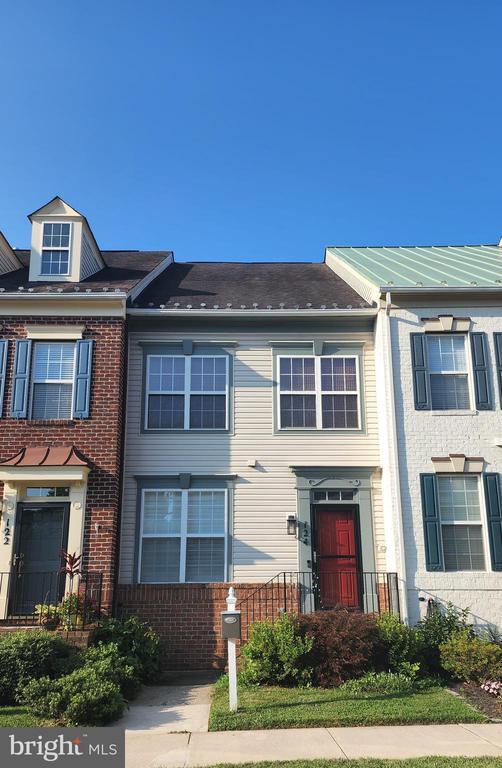 property at 124 Golden Ash Way