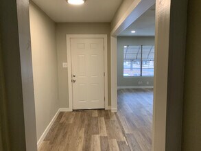 2203 Mercedes Rd in Denton, TX - Building Photo - Building Photo