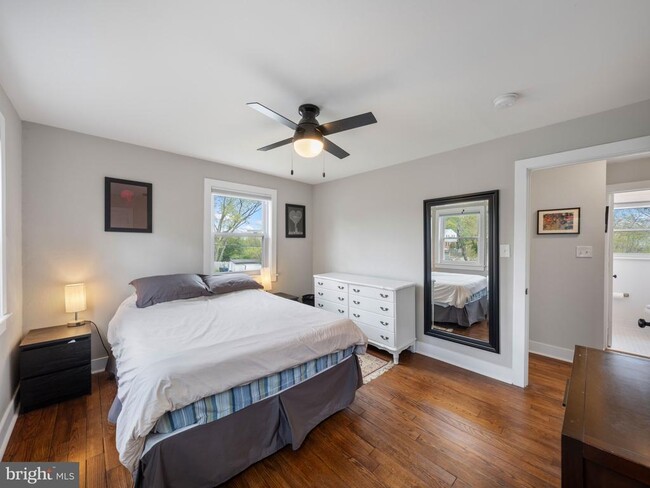 property at 2042 Arlington Terrace