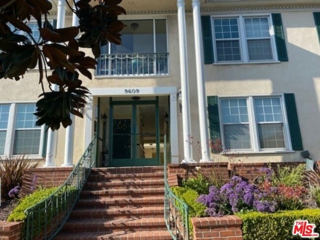 property at 9609 W Olympic Blvd