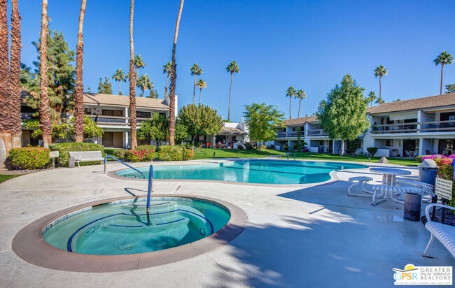 property at 5205 E Waverly Dr