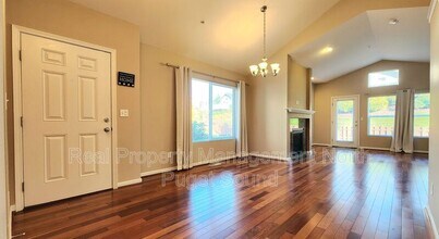 2514 85th Dr NE in Lake Stevens, WA - Building Photo - Building Photo