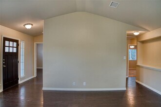 821 Gabriel Mills Dr in Round Rock, TX - Building Photo - Building Photo