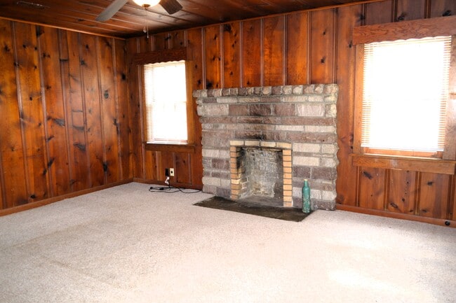 1851 Pine Ridge Rd in Seymour, TN - Building Photo - Building Photo