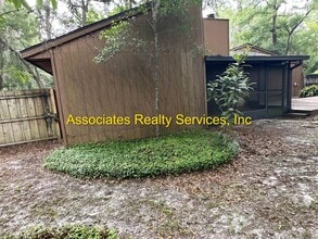 1024 SW 76 Terrace in Gainesville, FL - Building Photo - Building Photo