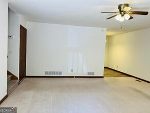 524 Millard Farmer Rd in Newnan, GA - Building Photo - Building Photo