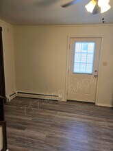 324 4th St, Unit B in New Cumberland, PA - Building Photo - Building Photo