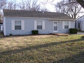 1401 E Evanston St in Park City, KS - Building Photo
