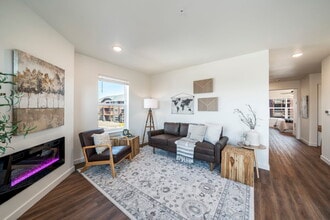 Limited Offer at North 88 in Redmond, OR - Building Photo - Building Photo