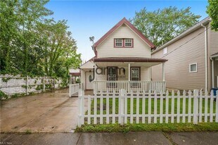 6020 Wakefield Ave in Cleveland, OH - Building Photo